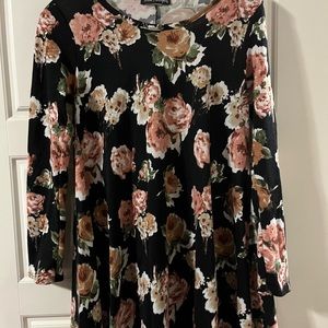 Beautiful flowy French Atmosphere dress/tunic